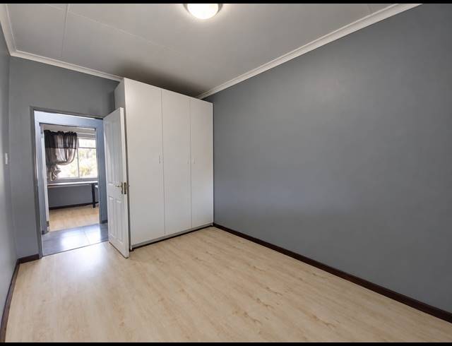 3 BEDROOM HOUSE FOR SALE IN ROTHDENE